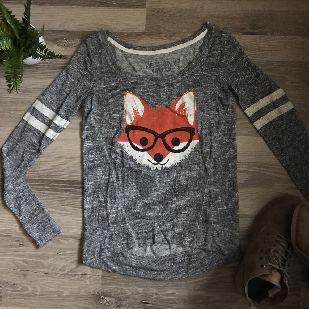 Bethany Mota fox sweater